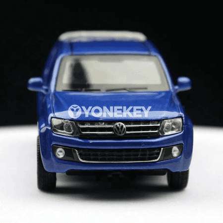 Volkswagen Amarok 1:46 metal oýnawaç awtoulag modeli