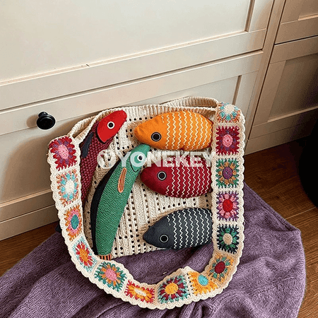 Zenanlar üçin örülen hobo sumka — uly sygymly, bohem stil