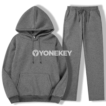 Erkekler üçin güýz-gyş ýyly sport komplet — kapýuşonly we jalbarly