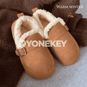  Gyzlar üçin birkenstock aýakgaplary.