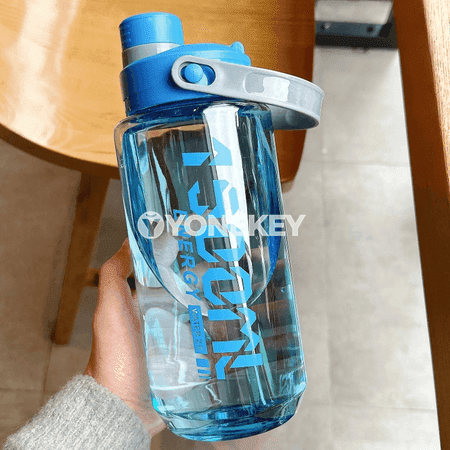 1500/2000 ml uly göwrümli sport suw çüýşesi, tutawaçly