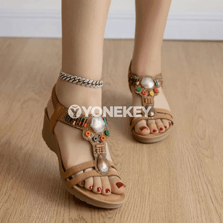 Zenanlar üçin boho ýazky sandaýlar, daş görnüşli, rahat