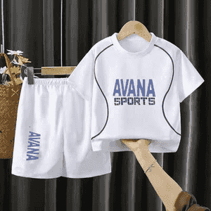Oglanjyklar üçin futbolka +şortik.