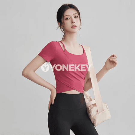 Zenanlar üçin slim fit sport maýkasy, ýoga we pilates üçin