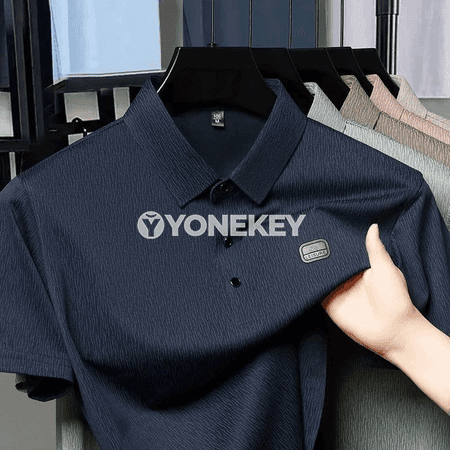 Erkekler üçin zolakly polo futbolka, ýeňil we dem alýan gündelik köýnek