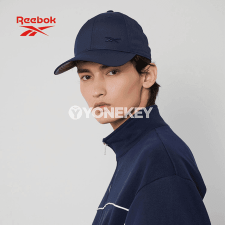 Gündelik we sport stili üçin ajaýyp Reebok kepka