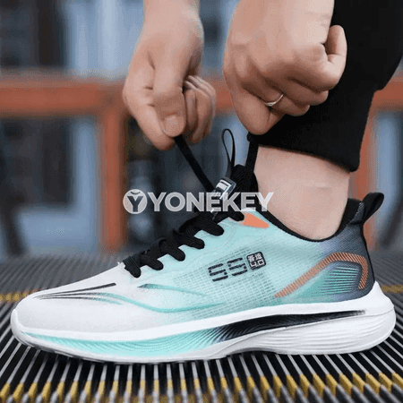Erkekler üçin ýeňil sport krasowkalary, dem alyjy mesh, 39-47