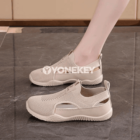 Zenanlar üçin ýeňil, dem alýan mesh platform krasowkalar