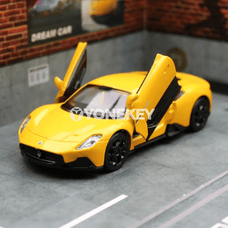 Maserati MC20 1:36 metal awto modeli, çekip goýbermekli