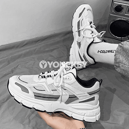 Erkekler üçin dem alýan mesh sport krossowkalar, ýeňil we çydamly