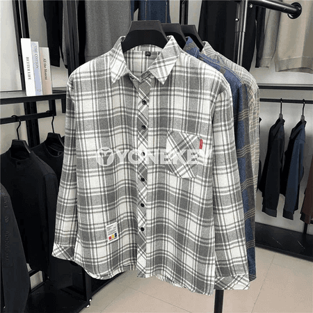Erkekler üçin ýyly, ýumşak plaid düwmeli köýnek