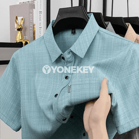 Erkekler üçin ýeňil plaid polo köýnek, tomuslyk dem alýan model
