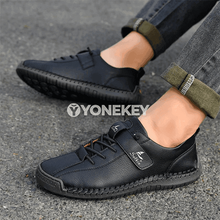 Erkekler üçin amatly deri loafers, elde tikilen ýeňil köwüşler