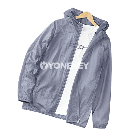 Erkekler üçin ýeňil kapşonly çalt guradyjy tomus jaket