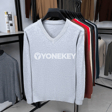Erkekler üçin V boýunly ýyly trikotaž switer, işewür rahat stil
