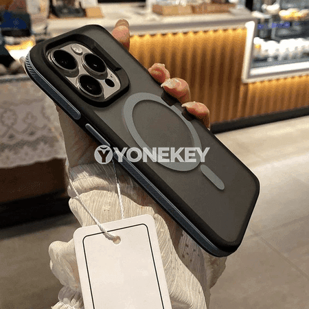 iPhone 11–18 üçin magnitli mataly gorag gapagy