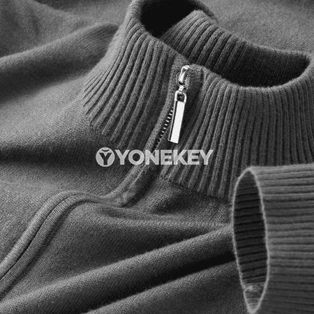 Erkekler üçin fermuarly golf boýunly ýyly trikotaž kardigan switer