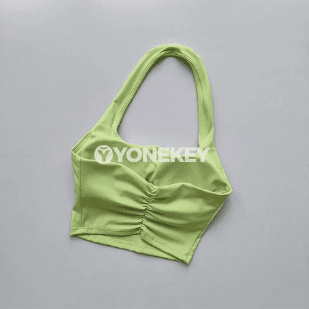 Zenanlar üçin sport bras: ýeňil, dem alyşly we arka açyk fitnes modeli