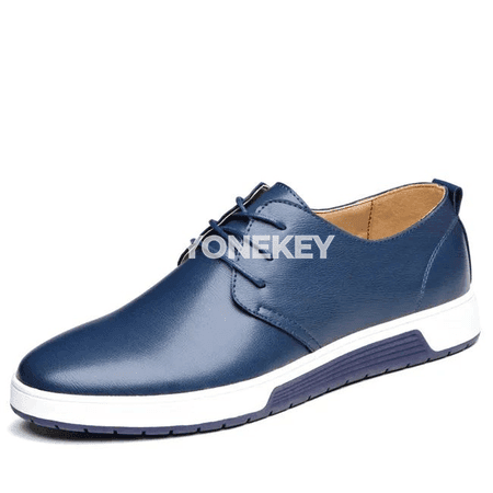 Erkekler üçin ýeňil deri sandal-köwüşler, dem alýan amatly model