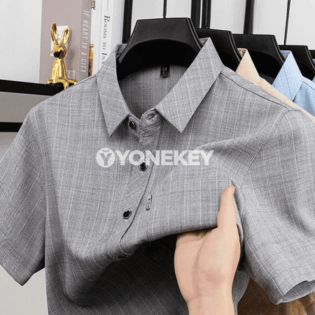 Erkekler üçin ýeňil plaid polo köýnek, tomuslyk dem alýan model