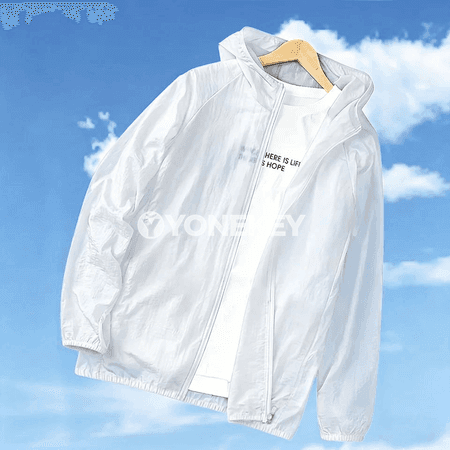 Erkekler üçin ýeňil kapşonly çalt guradyjy tomus jaket