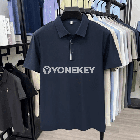 Erkekler üçin ýeňil, dem alýan polo futbolka – tomusky sport stili