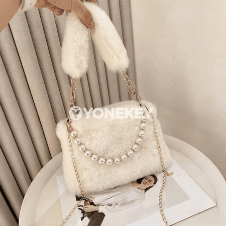 Merjenli towşan kürkli zenan egin sumkasy, zynjyrly kiçi crossbody