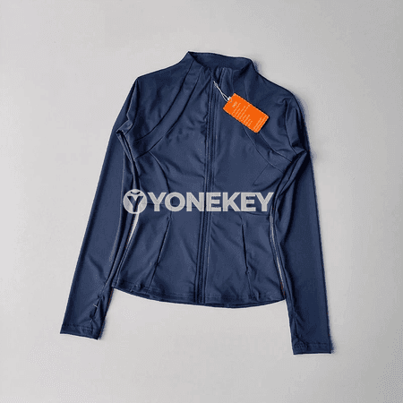 Zenanlar üçin inçe laýyk sport jaket, zipli, ýeňil we ýyly