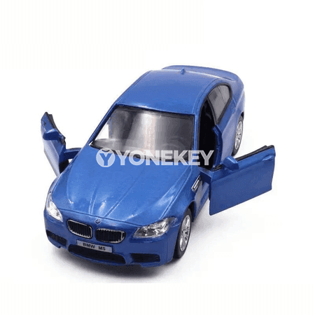 1:36 BMW M5 model awtoulag, çagalar üçin metal kolleksiýa ugry