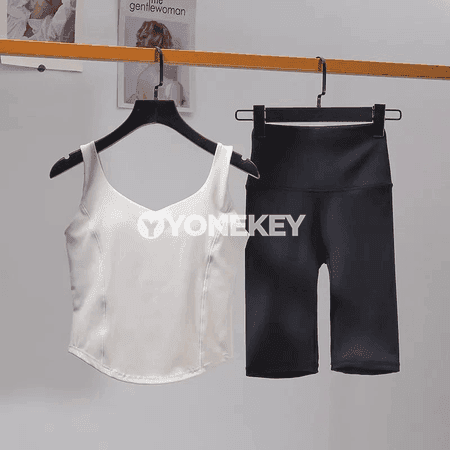 Aýallar üçin ýoga we fitnes toplumy, 2 bölekli