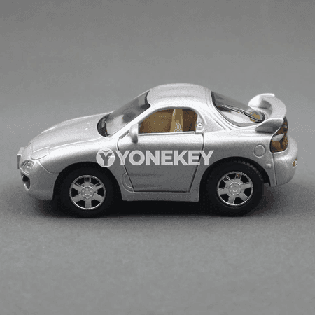 Mazda RX-7 metal modeli, çekilme aýratynlykly, çagalar üçin kolleksiýa oýnawaç