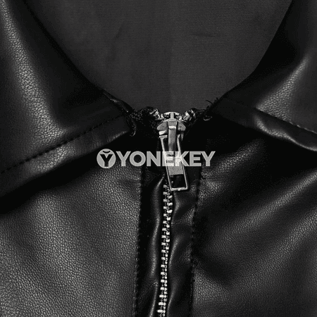 Zenanlar üçin gara ýeňil jaket, uzyn ýeňli, şäher stili