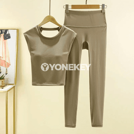 Aýallar üçin yoga sport toplumy, 2 bölekli, ýeňil we dem alýan