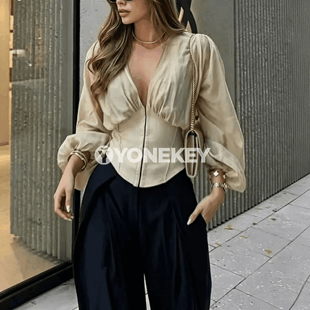 Zenanlar üçin V boýun patchwork ýeňli inçe bluzka