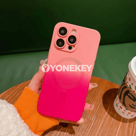 iPhone üçin Magsafe magnitli matte gorag gapak