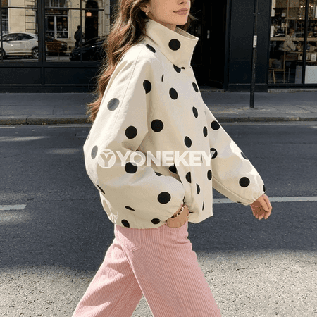 Zenanlar üçin giň kesimli nohut nokatly ýeňil ýaz-ýazky jaket