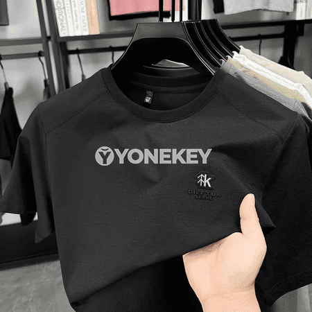 Erkekler üçin koreýa görnüşli ýazlyk badgeli polo futbolka