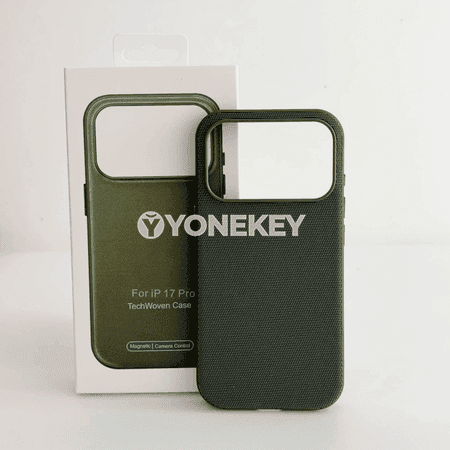 iPhone üçin TechWoven magnitli gorag gapagy