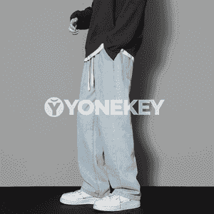 Erkekler üçin niýetlenilen giň balak.