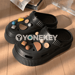 Gelin-gyzlar üçin öňi ýapyk şypbyklar