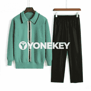 Zenanlar üçin komplekt switer+balak 