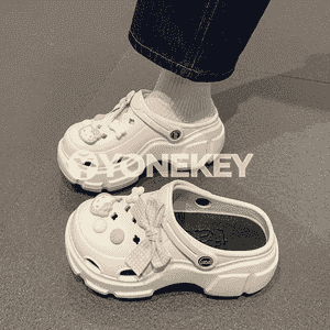 Zenanlar üçin öňi ýapyk şypbyk