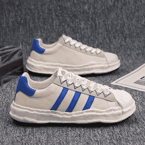 Erkekler üçin krasowkalar.