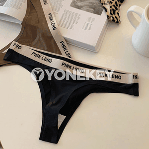 Aýallar üçin niýetlenilen owadan dizaýnda içki eşikler.