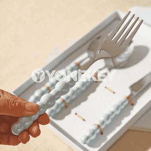 Owadan dizaýnly çemçe toplumy