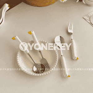 Aşhanalarda we öýlerde ulanylýan gap-gaçlar