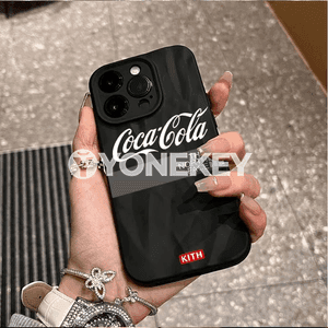 Apple modelli telefonlar üçin niýetlenen täze dizaýnly owadan çehollar.