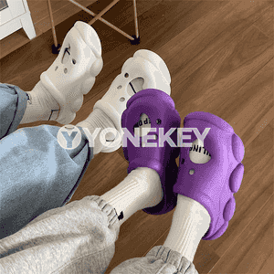 Erkekler üçin öňi ýapyk şypbyklar