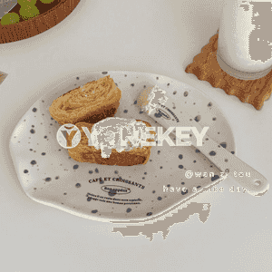 Koreý stilindäki tarelkalar 