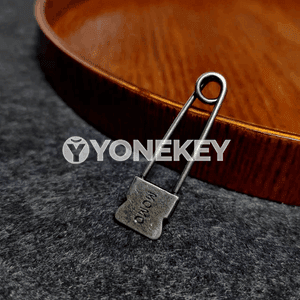 Zenanlar üçin özboluşly owadan iňňebagjyklar.